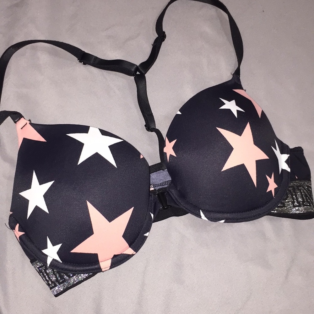 PINK vs bra